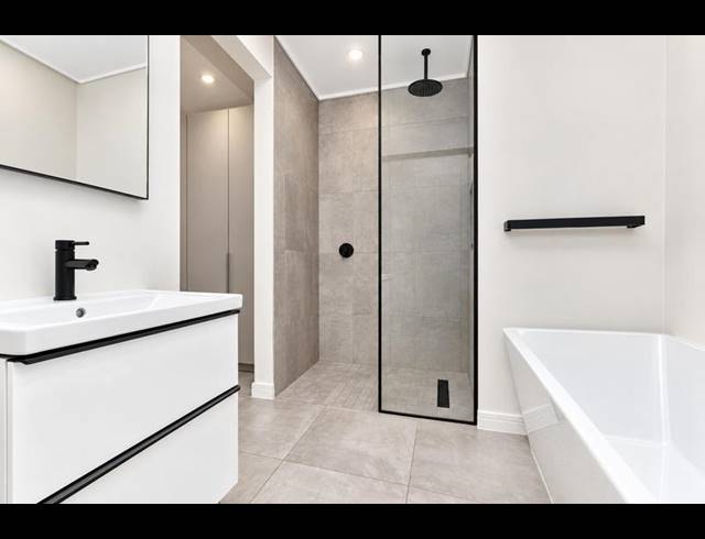 1 BEDROOM PROPERTY TO RENT IN HYDE PARK